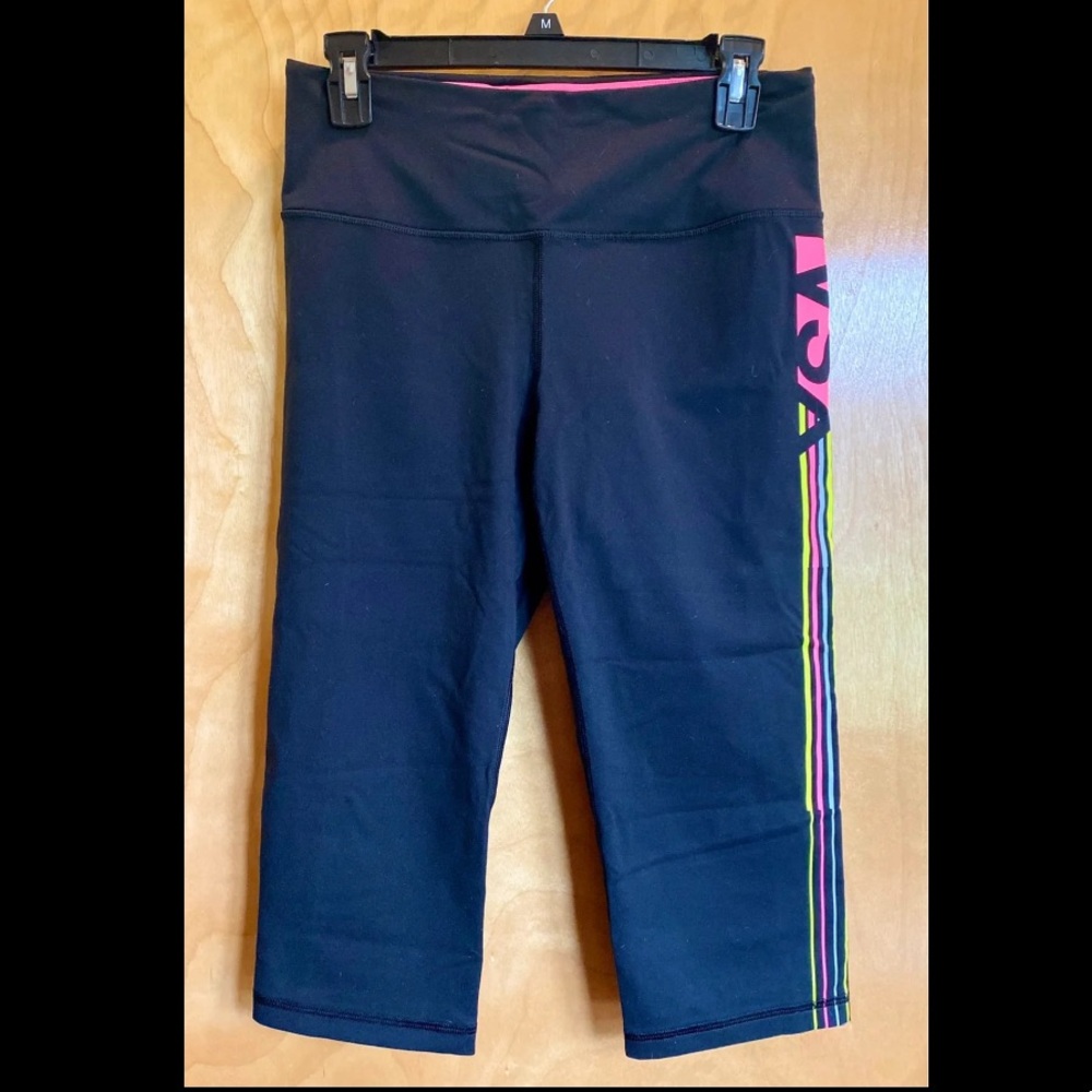 Victoria Sport Knockout Capri Tight